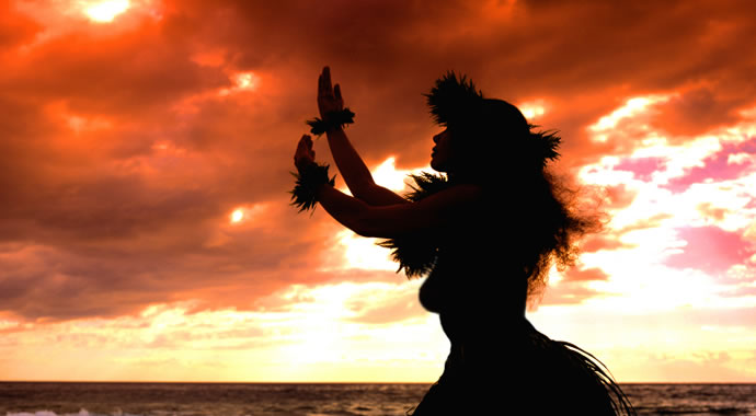 690x380-Hawaii-Sunset-with-Hula-Dancer